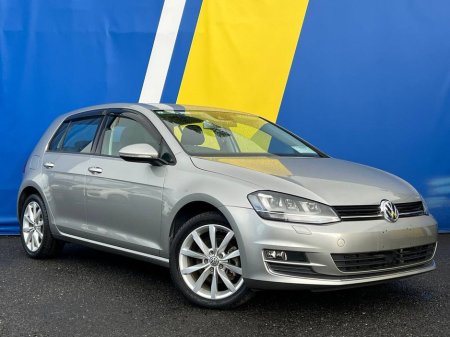 2015 Volkswagen Golf HIGHLINE 1.4 TSI AUTO // VERY LOW MILEAGE // ADAPTIVE CRUISE CONTROL // MULTIMEDIA DISPLAY