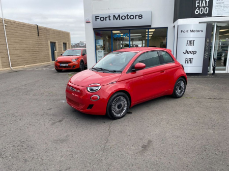 2025 Fiat 500e ICON €22,995