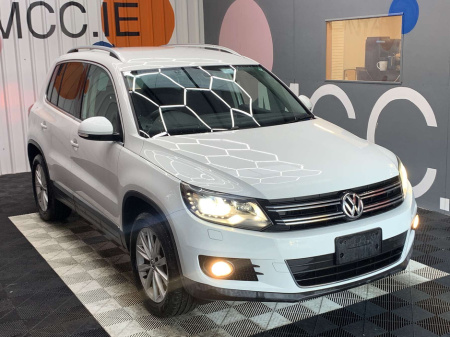 2015 Volkswagen Tiguan VW Tiguan 1.4 Automatic TSI Bluemotion / 42k KMS / Reverse Camera / Tiguan Automatic €17,950