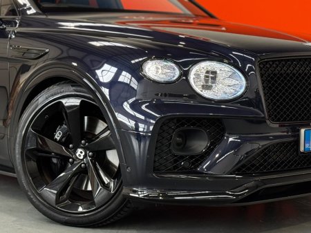 2022 Bentley Bentayga V6 €149,950
