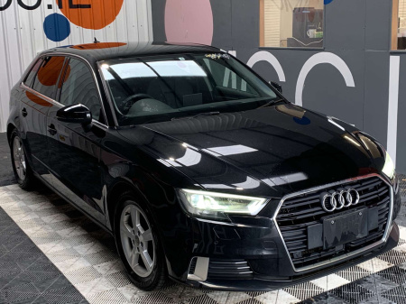 2017 Audi A3 Sportback Audi A3 Automatic 1.4 TFSI / Full leather / Digital Dash / Reverse Camera / Cruise Control / Audi A3 Automatic