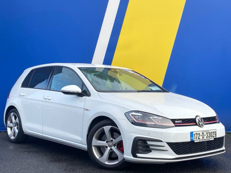2017 Volkswagen Golf 2.0 GTI AUTO // FULL SERVICE HISTORY // APPLE CAR PLAY / ANDROID AUTO // GTI TARTAN SPORT SEATS