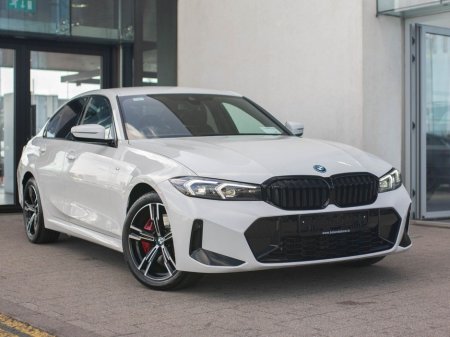 2025 BMW 3 Series 330e M Sport
