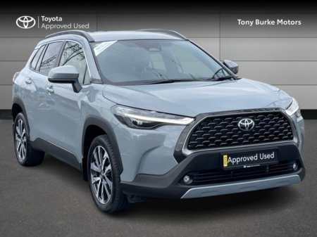 2025 Toyota Corolla CROSS - Save EUR 5,000 - LunaSport - 1.8 Hybrid - Automatic - EUR 190 Tax // Front Electric Windows // Rear Electric Windows // Electric Mirrors // Power Folding Mirrors // Finger Tip Stereo Controls
