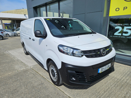 2023 Opel Vivaro Combi L1H1 BEV 100KW with 50KWh Auto