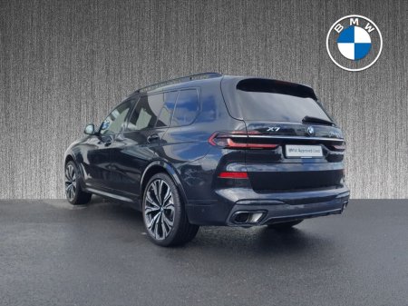 2023 BMW X7 xDrive40d M Sport €134,995