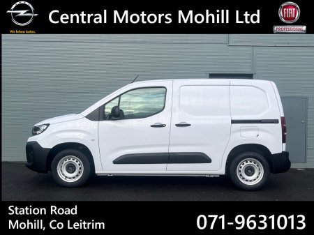 2025 Opel Combo *252 Reg * Komfort 1.5 100 BHP | €19,295
