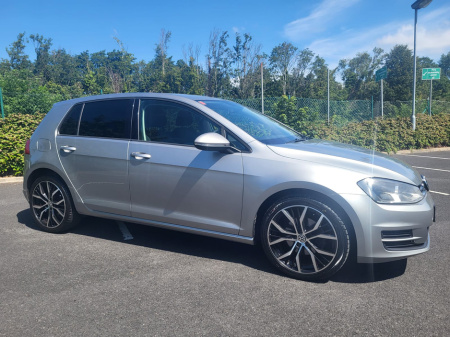 2014 Volkswagen Golf  €11,999