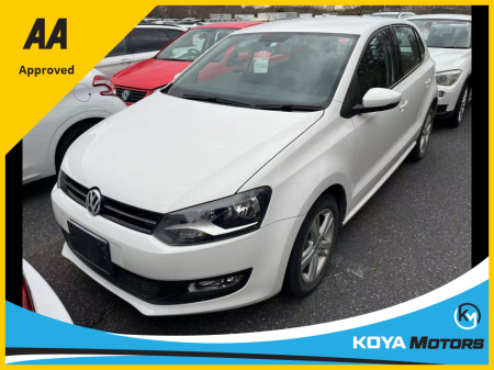 2014 Volkswagen Polo 1.2 TSI COMFORTLINE PLUS PETROL AUTOMATIC // JUST 43000 KMS // IMMACULATE EXAMPLE LIKE NEW // MFSW // IDEAL STARTER CAR // VERY ECONOMICAL €11,950