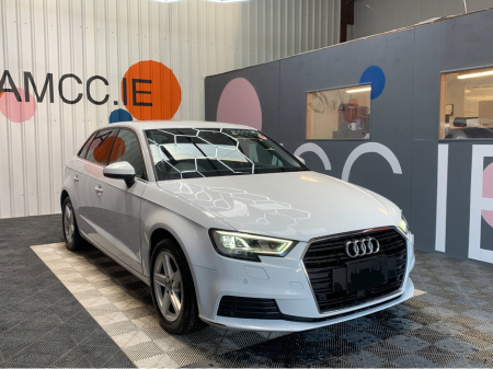2020 Audi A3 Sportback 30 TFSI AUTOMATIC / 24k KMs / Adaptive Cruise, Reverse Camera & More