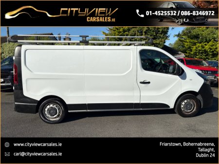 2016 Opel Vivaro LWB LOW MILAGE €7,682