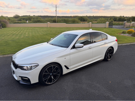 2017 BMW 5 Series M SPORT AUTO