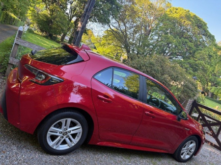2021 Toyota Corolla Icon Tech 1.8 Petrol/Elec Hybrid HEV - 5 Dr Hatch - Auto CVT €19,650