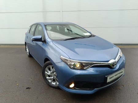 2017 Toyota Auris 1.4 D-4D (90) 5Dr Luna