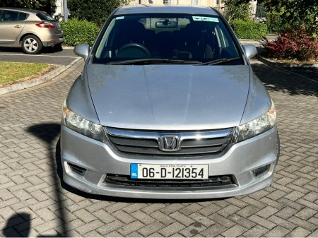 2006 Honda Stream RN6 5DR A 1.8 CVT AUTO €2,350