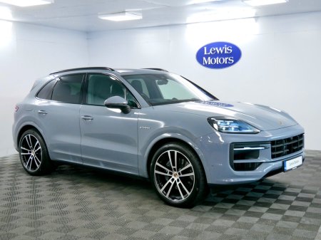2025 Porsche Cayenne 