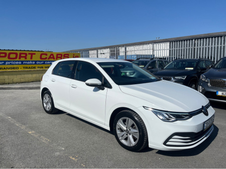 2023 Volkswagen Golf LIFE 2.0 TDI 115HP 5DR €27,499