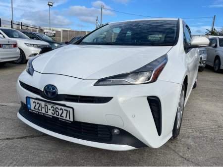 2022 Toyota Prius (Low Km's) HYBRID 1.8 AUTOMATIC 5DR MODEL  www.bolandscarcentre.ie €22,900