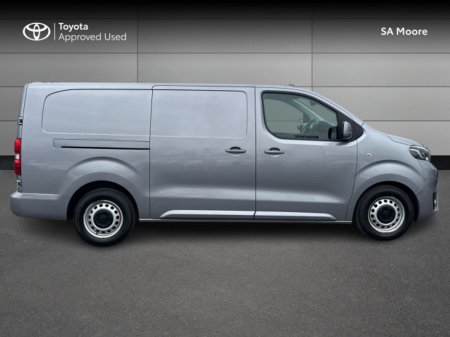 2022 Toyota Proace 2.0 GX LWB €22,750