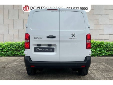 2024 Peugeot Expert EXPERT PROFESSIONAL STD 1.5 HD €23,537