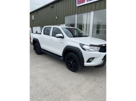 2017 Toyota Hilux 2.4 D-4D ACTIVE D/C 4WD 1 148BHP DC 148HP 4DR
