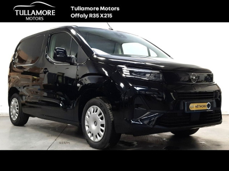 2025 Opel Combo Sportive 1.5 Diesel AUTOMATIC