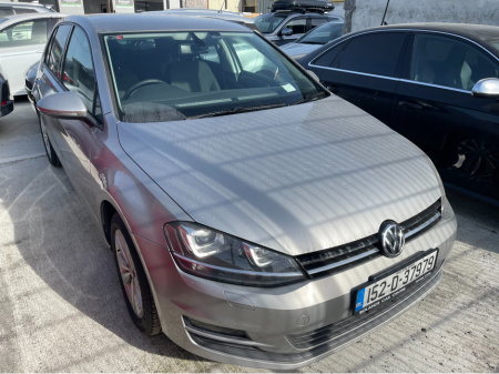 2015 Volkswagen Golf AUTOMATIC 1.2 (Very Low Mileage) 5DR MODEL  www.bolandscarcentre.ie €12,900