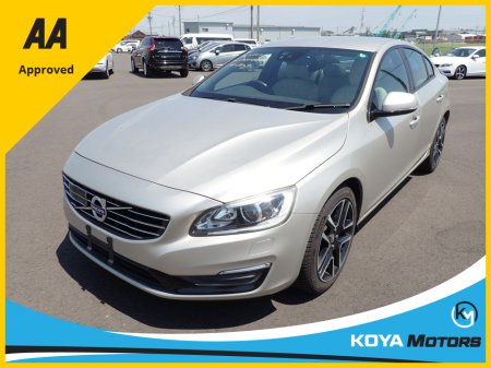 2016 Volvo S60 2.0 D4 SE LUXURY PLUS DIESEL AUTOMATIC // MASSIVE SPEC //  FULL HEATED LEATHER // REVERSING CAMERA // CRUISE CONTROL // LANE ASSIST // COLLISION WARNING SYSTEM // UPGRADED SPORT ALLOYS €16,950