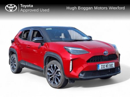2023 Toyota Yaris Cross SPORT BI TONE ONE OWNER