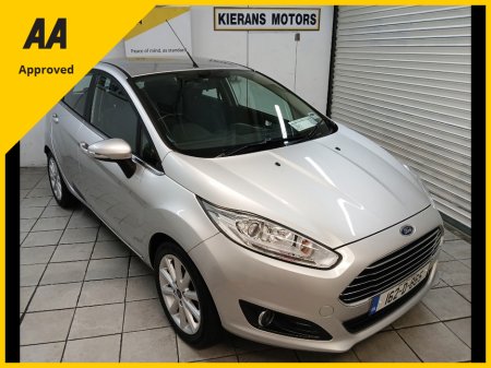 2016 Ford Fiesta 1. 25 TITANIUM 5DR : ONE OWNER : 22000 KMS :