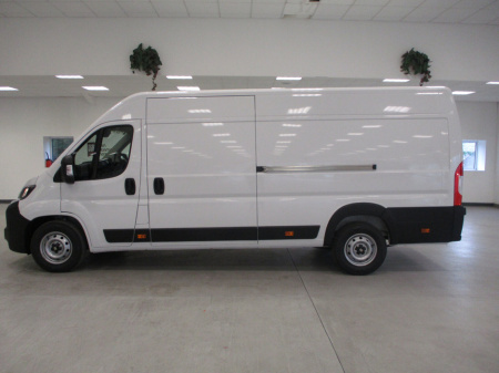 2025 Fiat Ducato  €35,605