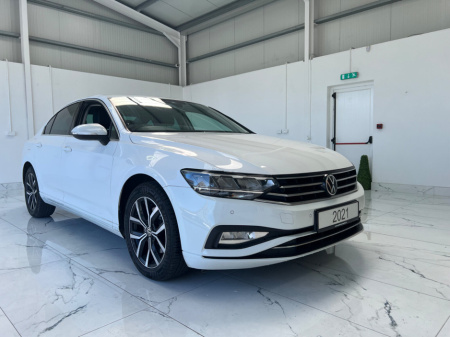 2021 Volkswagen Passat  €26,995