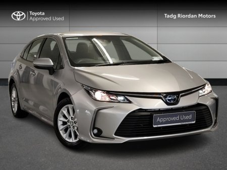 2022 Toyota Corolla HYBRID LUNA
