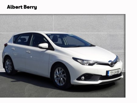 2017 Toyota Auris 1.4 D-4D LUNA 4DR