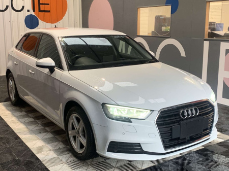 2020 Audi A3 Audi A3 30 TFSI Automatic /  51k KMs / Reverse Camera / Audi A3 Automatic