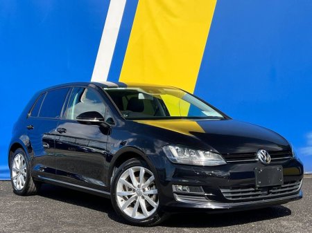 2016 Volkswagen Golf HIGHLINE 1.4 TSI AUTO // FULL SERVICE HISTORY // REVERSE CAMERA WITH TOP-DOWN VIEW // 2 YEAR NCT €16,900