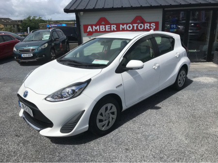 2019 Toyota Aqua AQUA 1.5 HYBRID