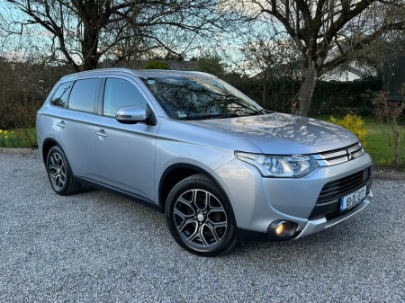 2016 Mitsubishi Outlander 